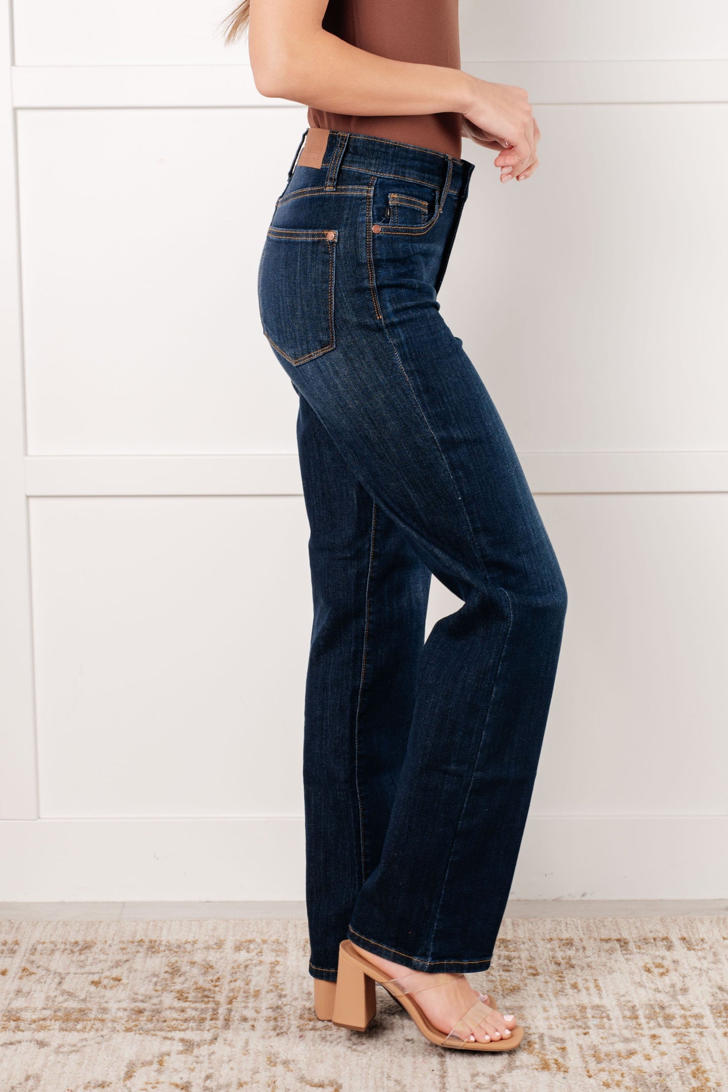 Judy Blue High Rise Classic Straight Jeans