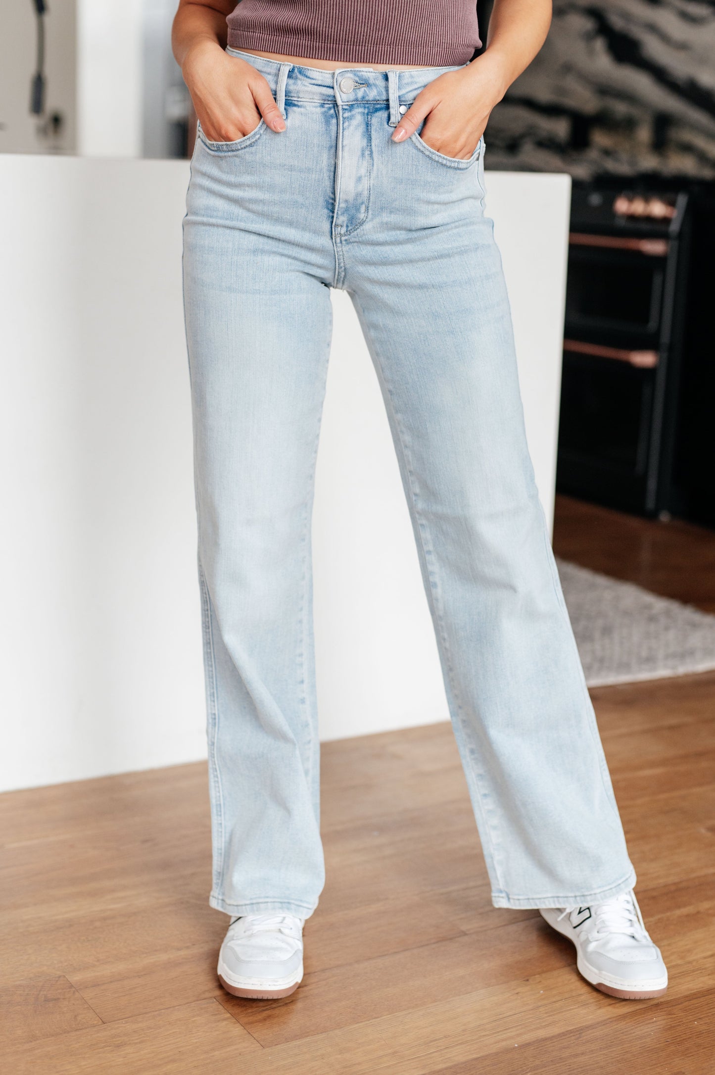 Judy Blue High Rise Control Top Vintage Wash Straight Jeans
