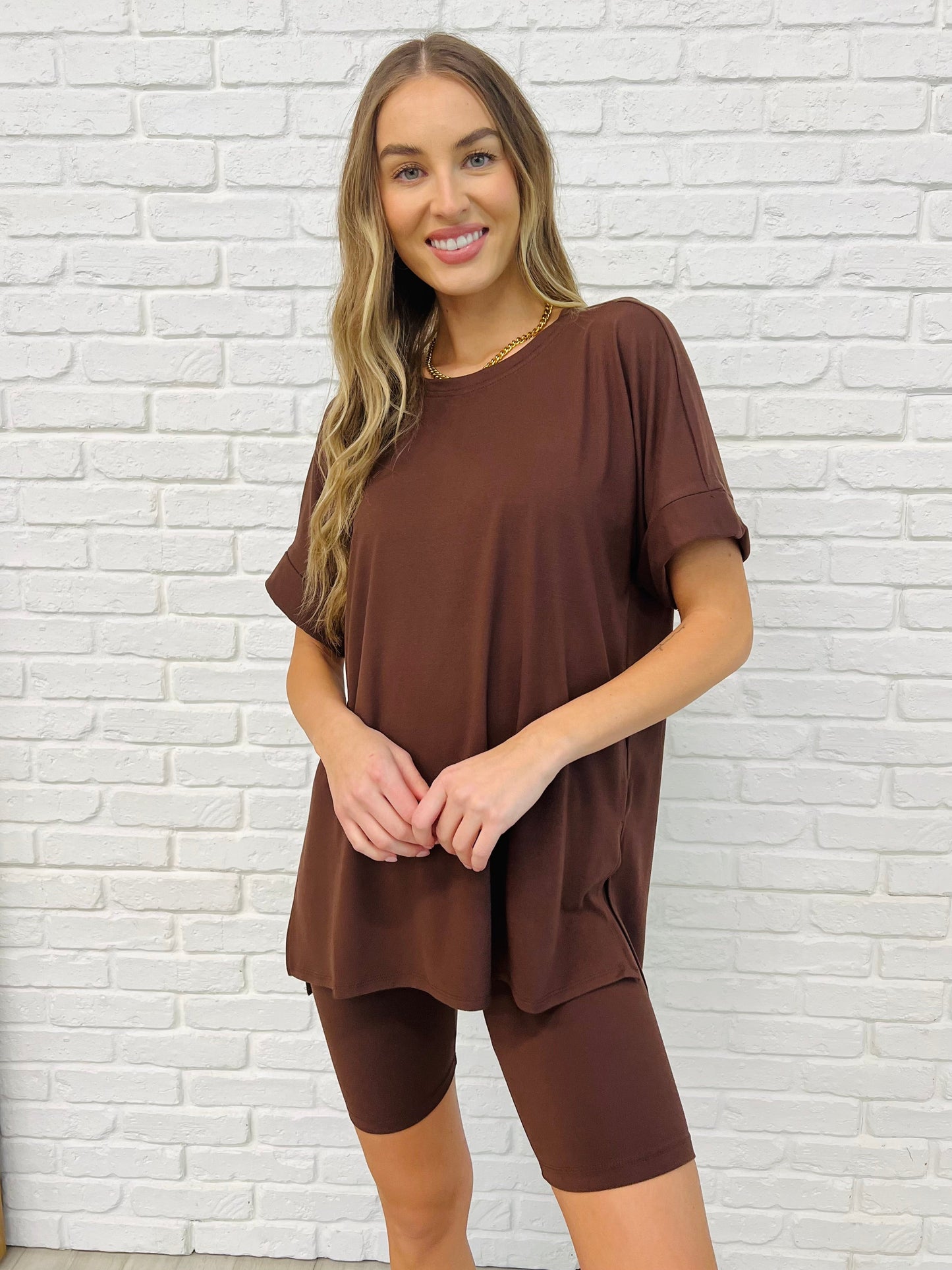 Comfy Cruising Top and Biker Shorts Set in Mahogany