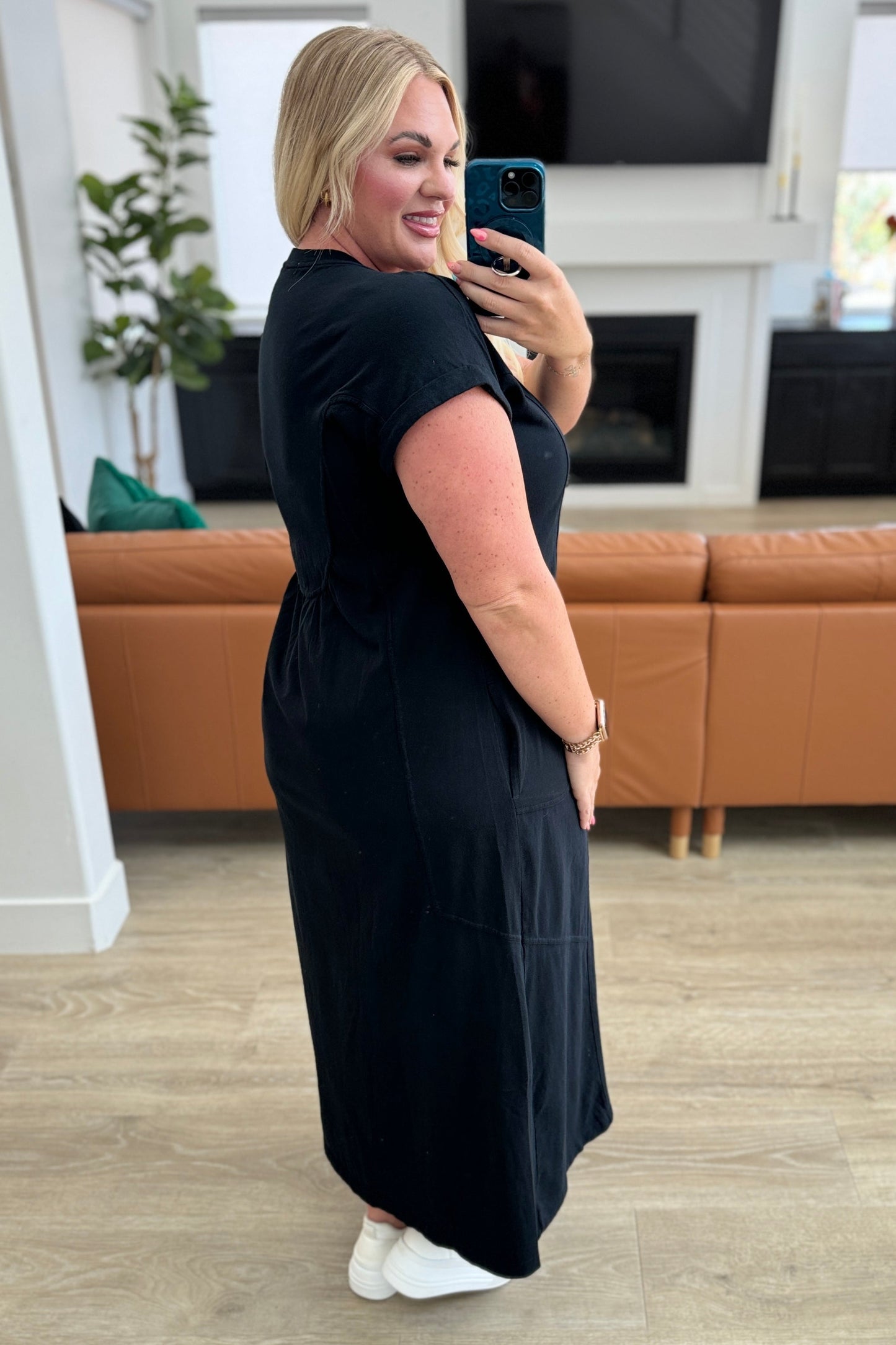 Shift Maxi Dress in Black