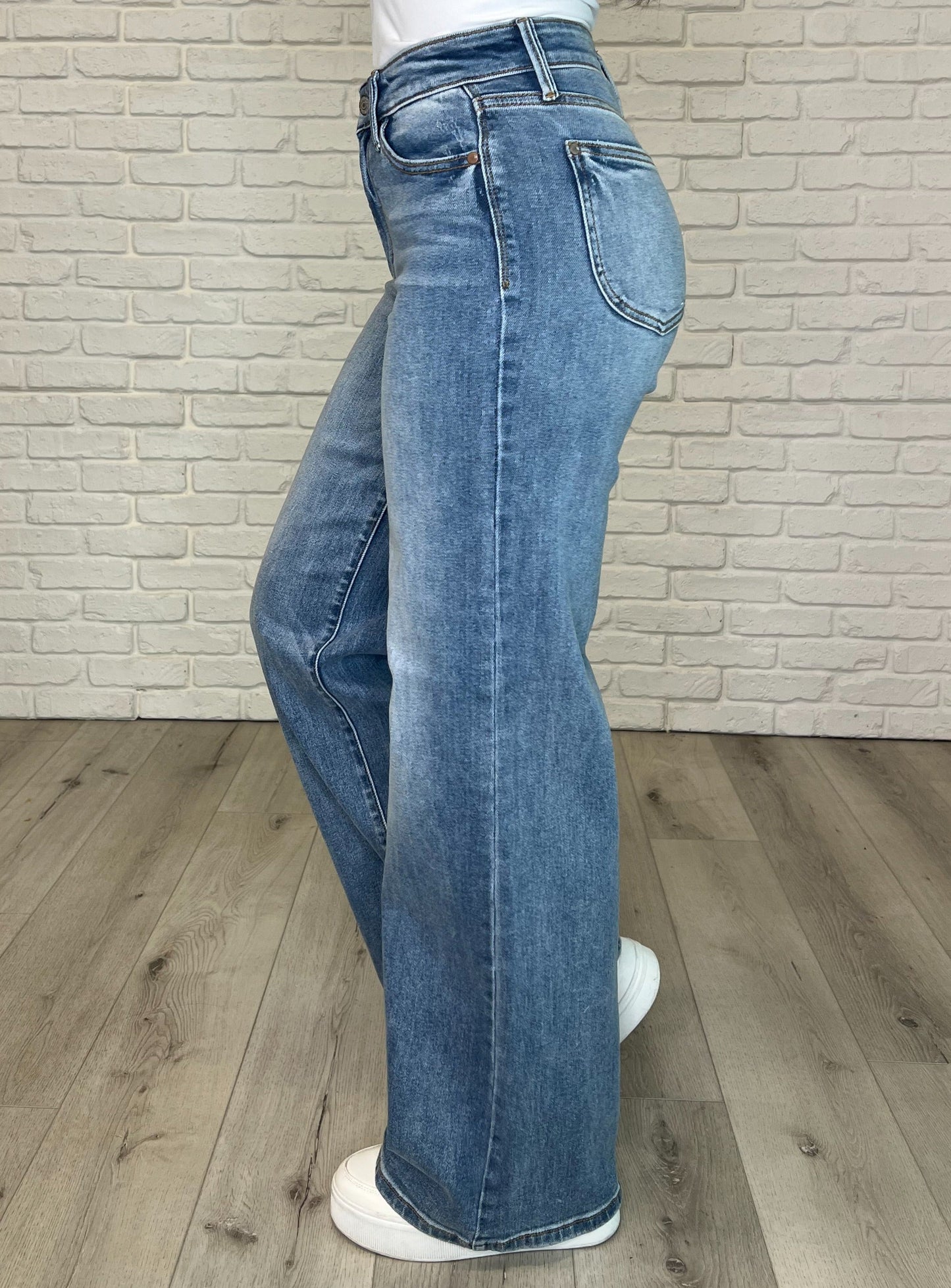 Judy Blue High Rise Vintage Wash Retro Wide Leg