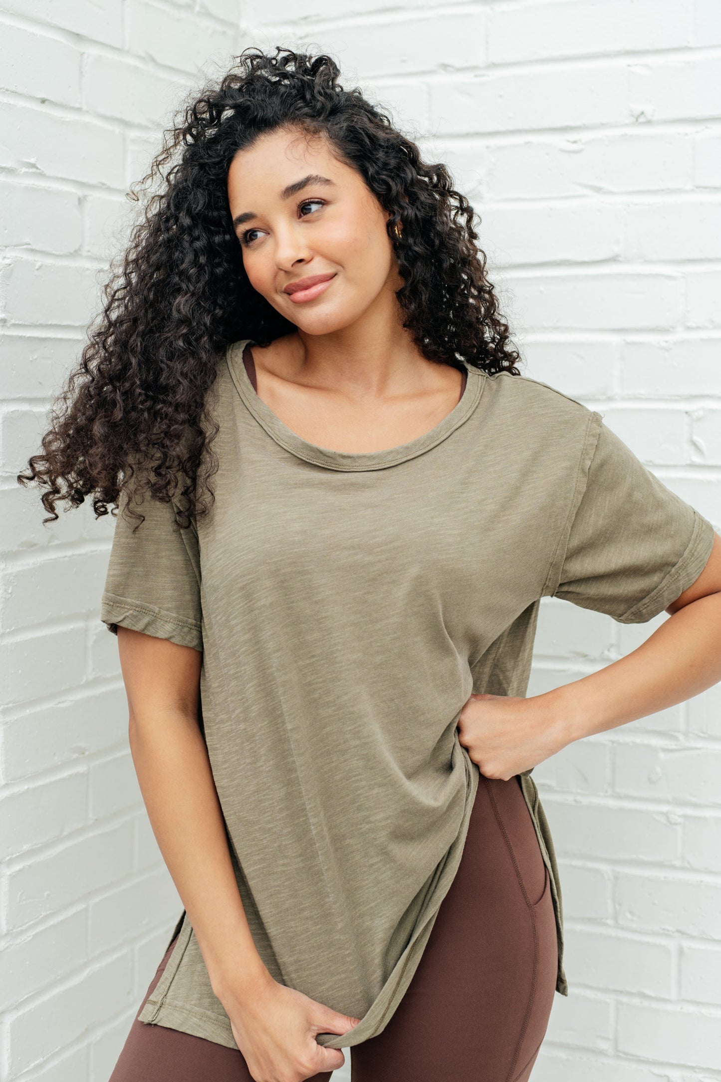 Relaxed Tee in Army