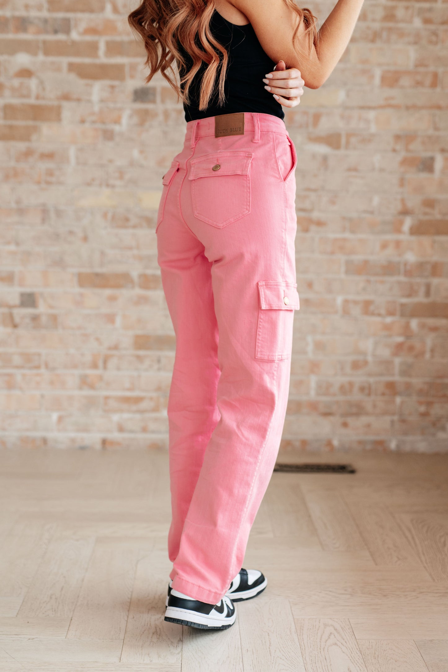 Judy Blue High Rise Cargo Straight Jeans in Pink