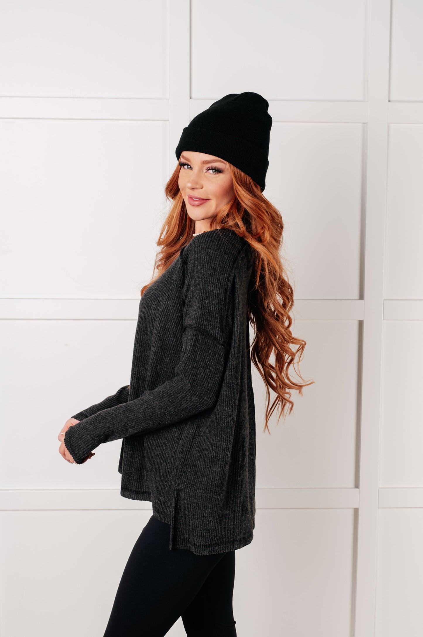 Ribbed Hacci Sweater in Black