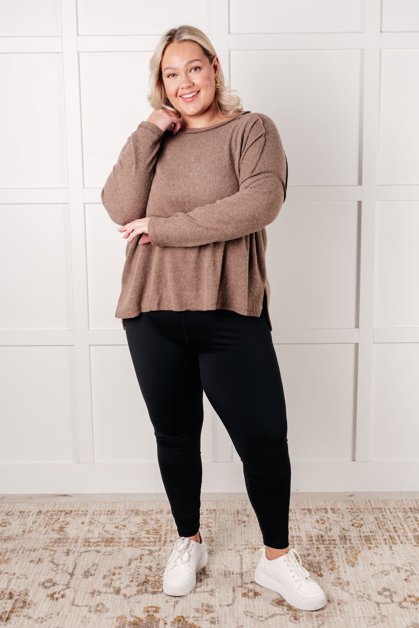 Ribbed Hacci Sweater in Mocha