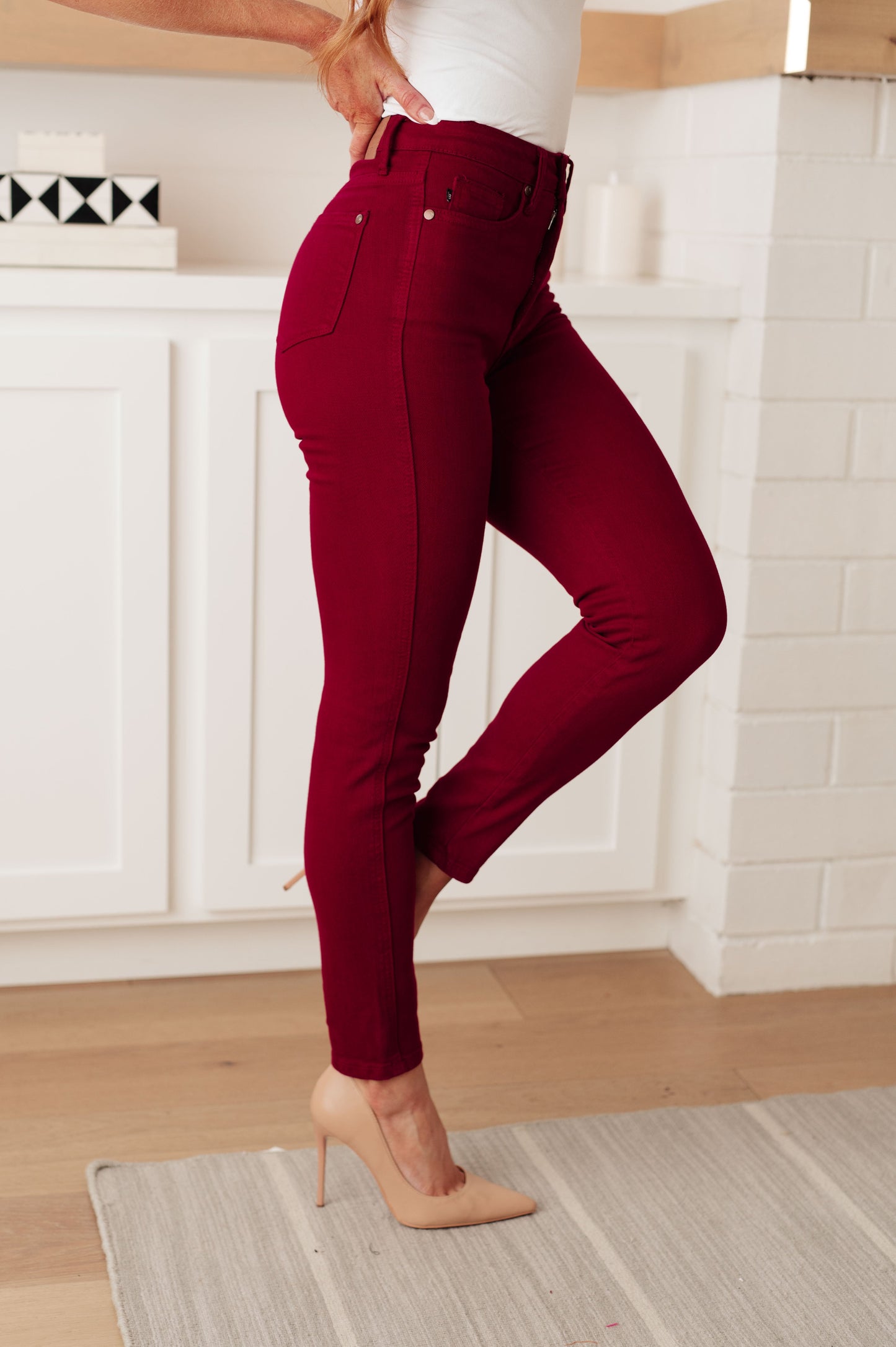 Judy Blue High Rise Skinny Jeans Scarlet