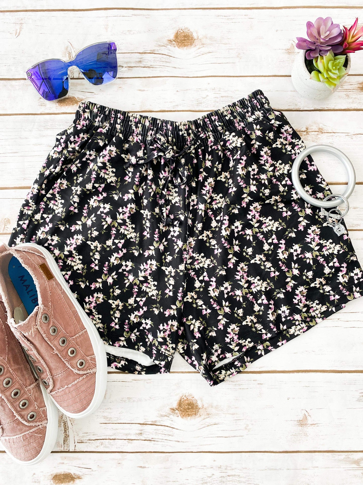 IN STOCK Jamie Shorts - Black Floral - AnnRose Boutique