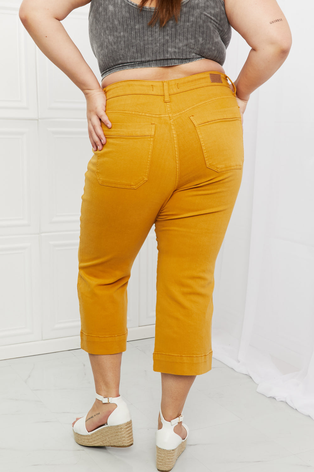 Judy Blue Straight Leg Cropped Jeans* - AnnRose Boutique