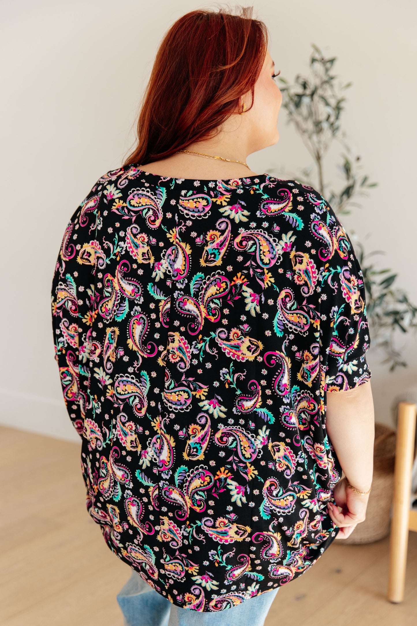 Blouse in Black and Pink Paisley