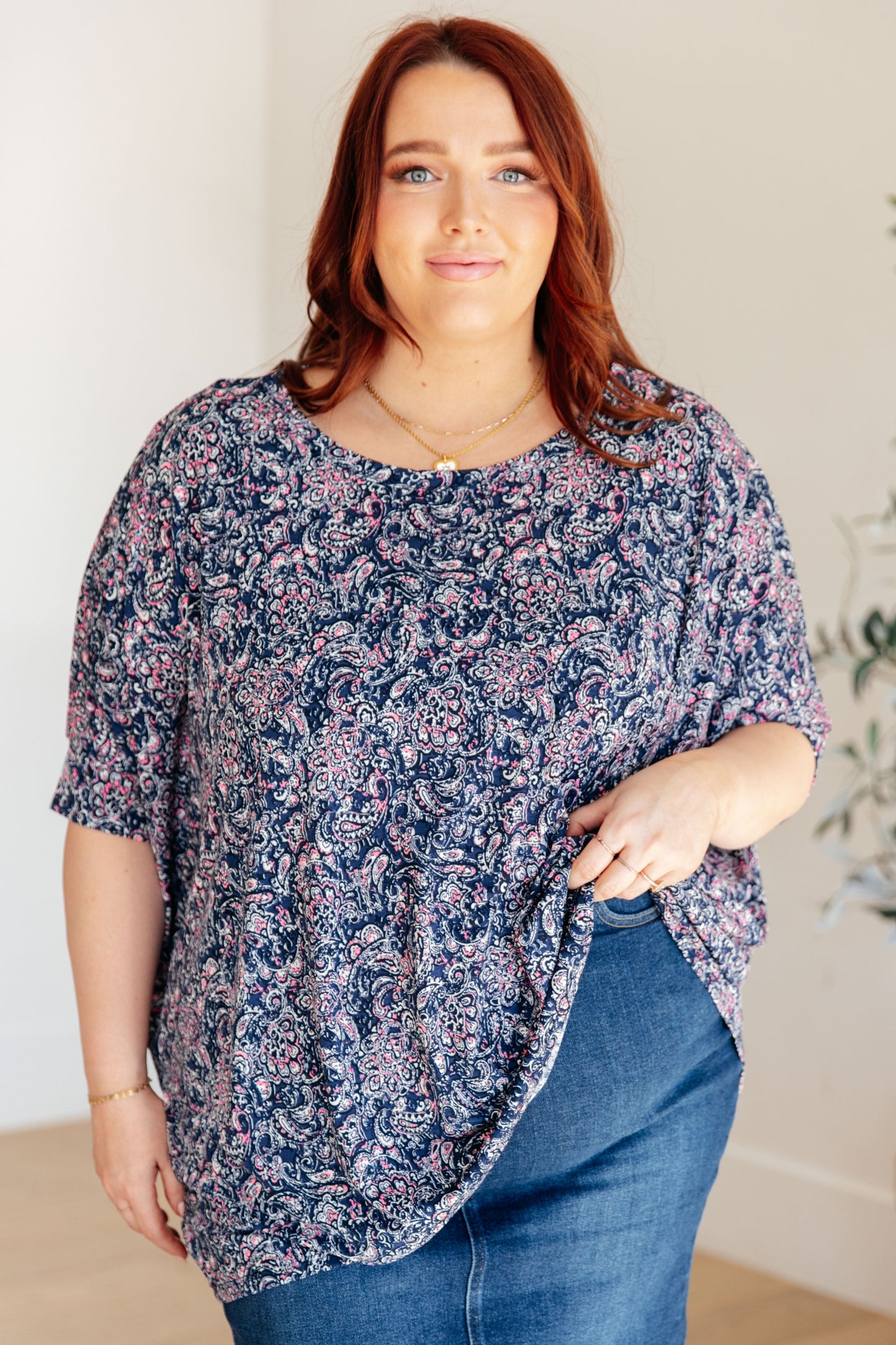 Blouse in Navy Paisley