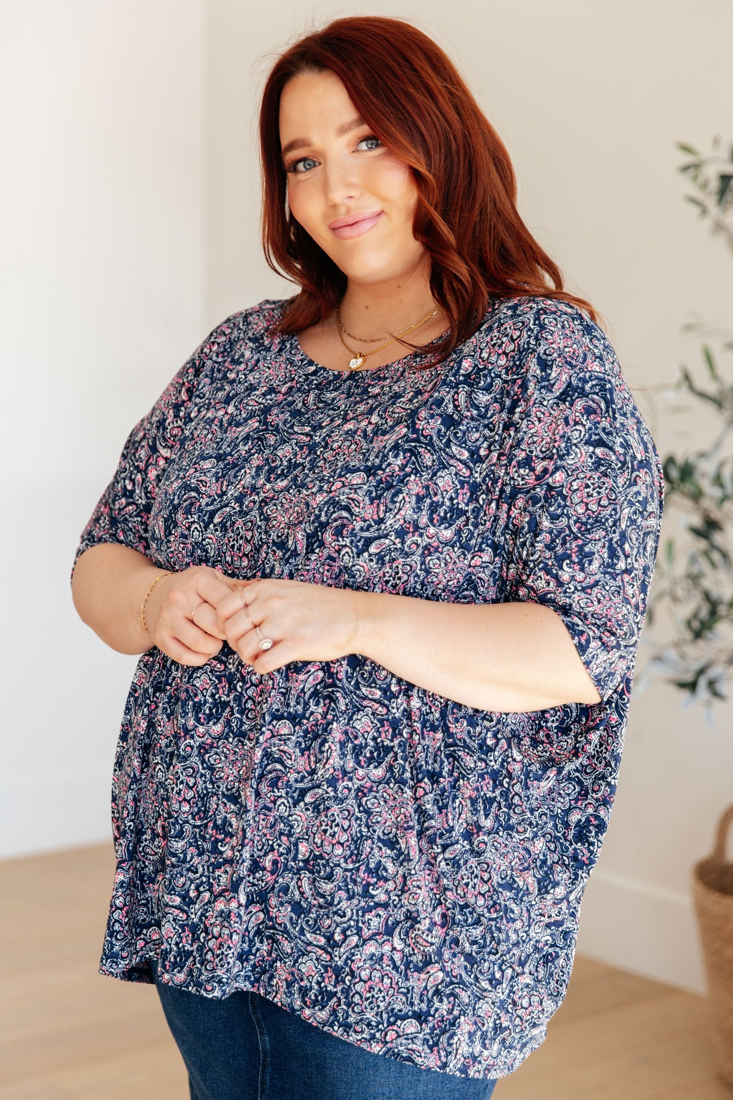 Blouse in Navy Paisley