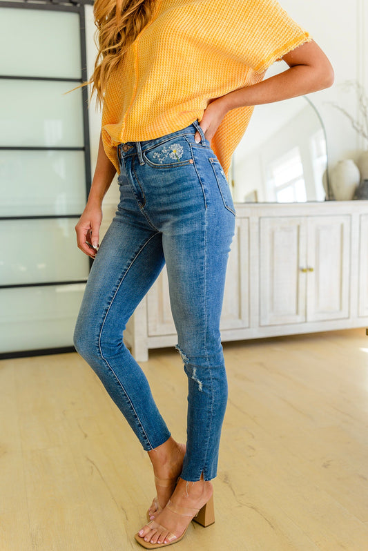 Judy Blue Hi-waisted Dandelion Embroidery Skinny* - AnnRose Boutique