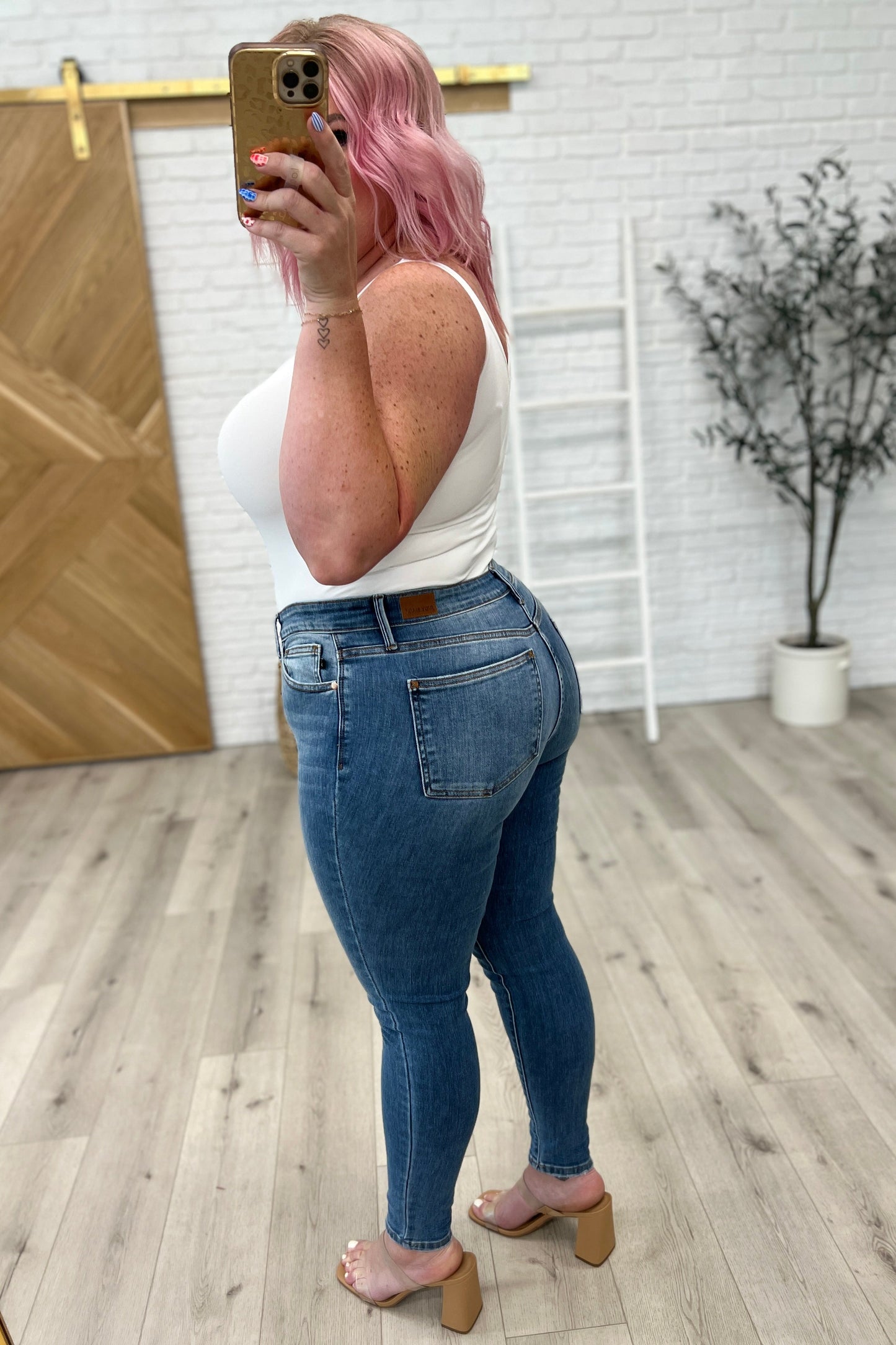 Judy Blue Mid Rise Vintage Skinny Jeans - AnnRose Boutique